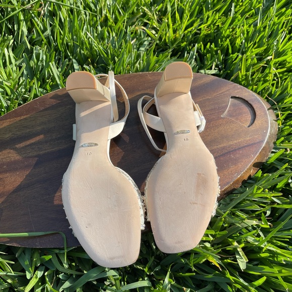 BADGLEY MISCHKA Tayten Block Heel Sandal size 10 ivory - Picture 9 of 13